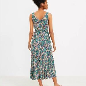 Floral Maxi Dress LOFT - missing belt
